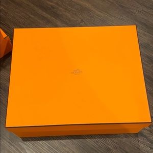 Hermes empty box